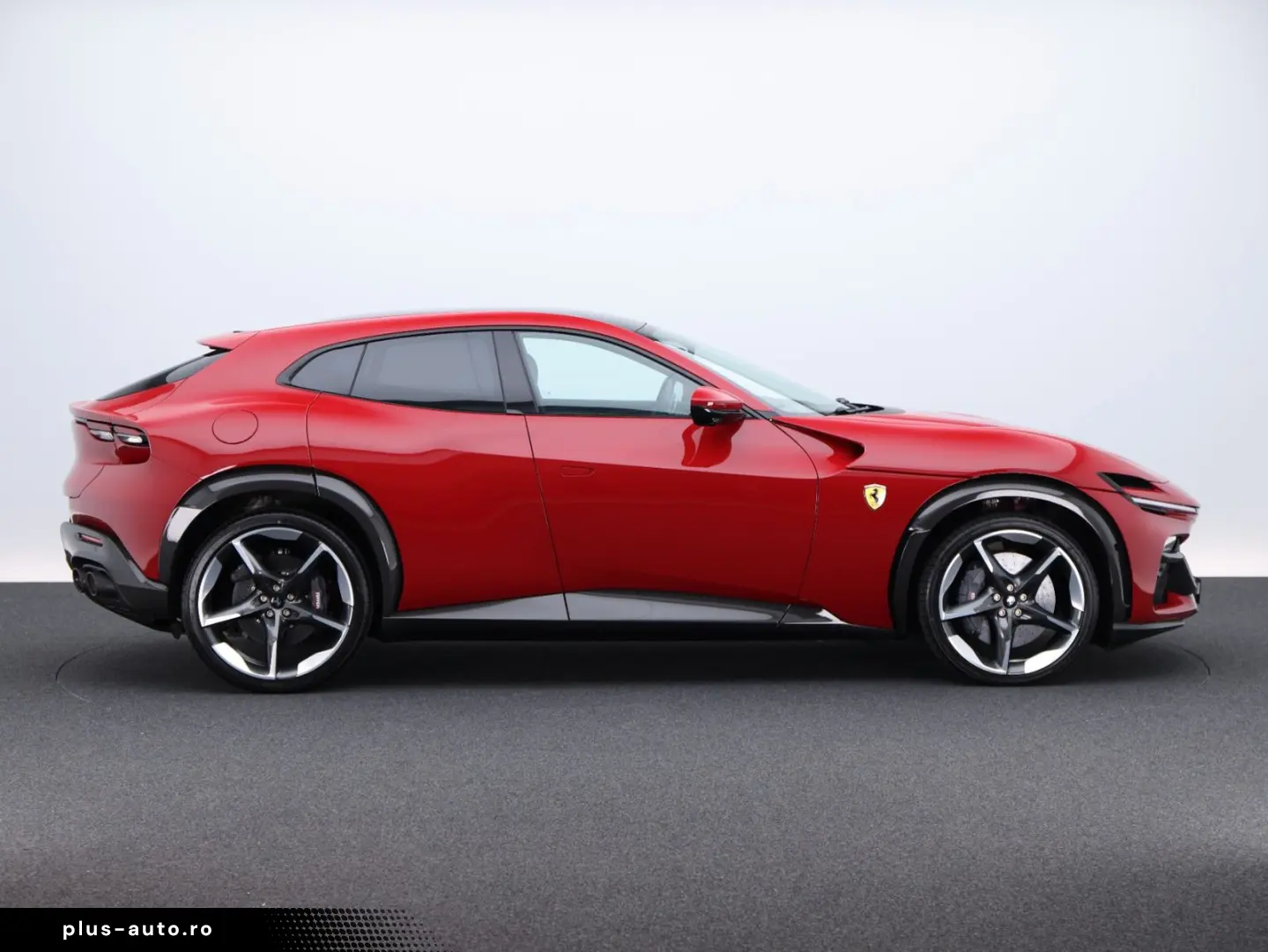 FERRARI Purosangue