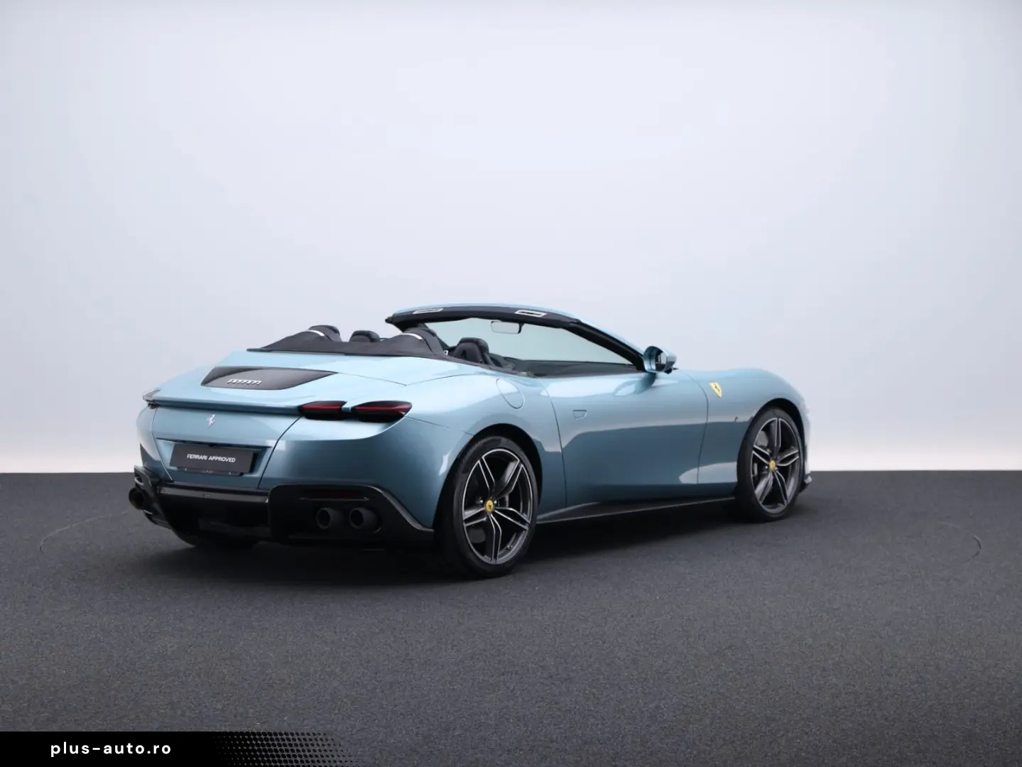 FERRARI Roma Spider
