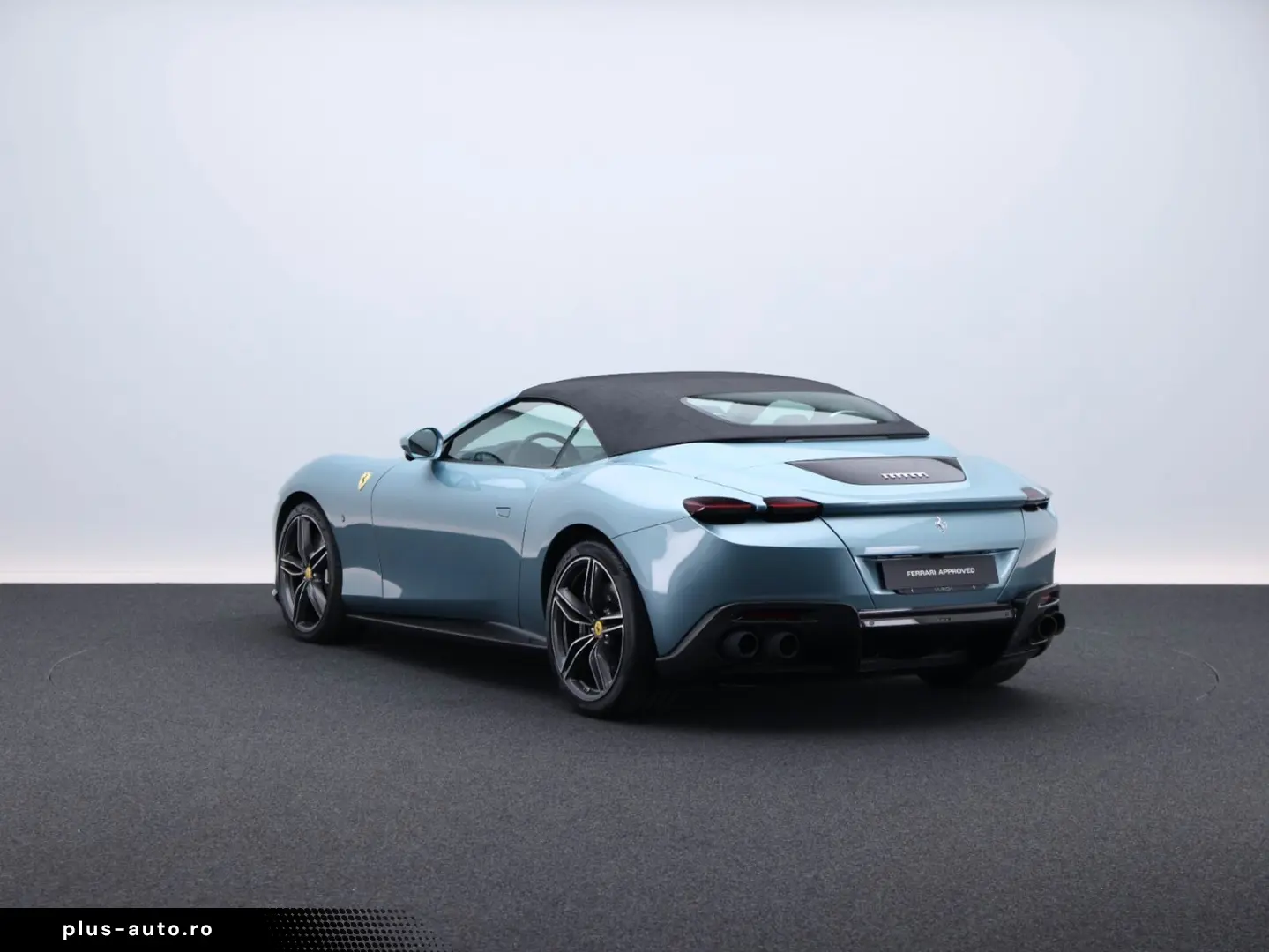 FERRARI Roma Spider