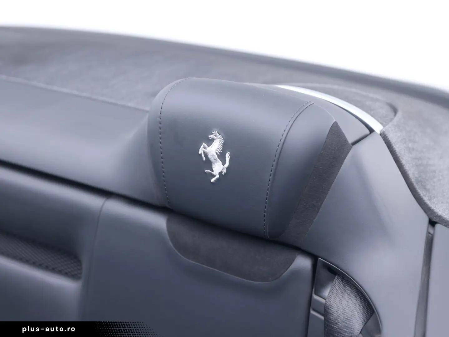 FERRARI Roma Spider