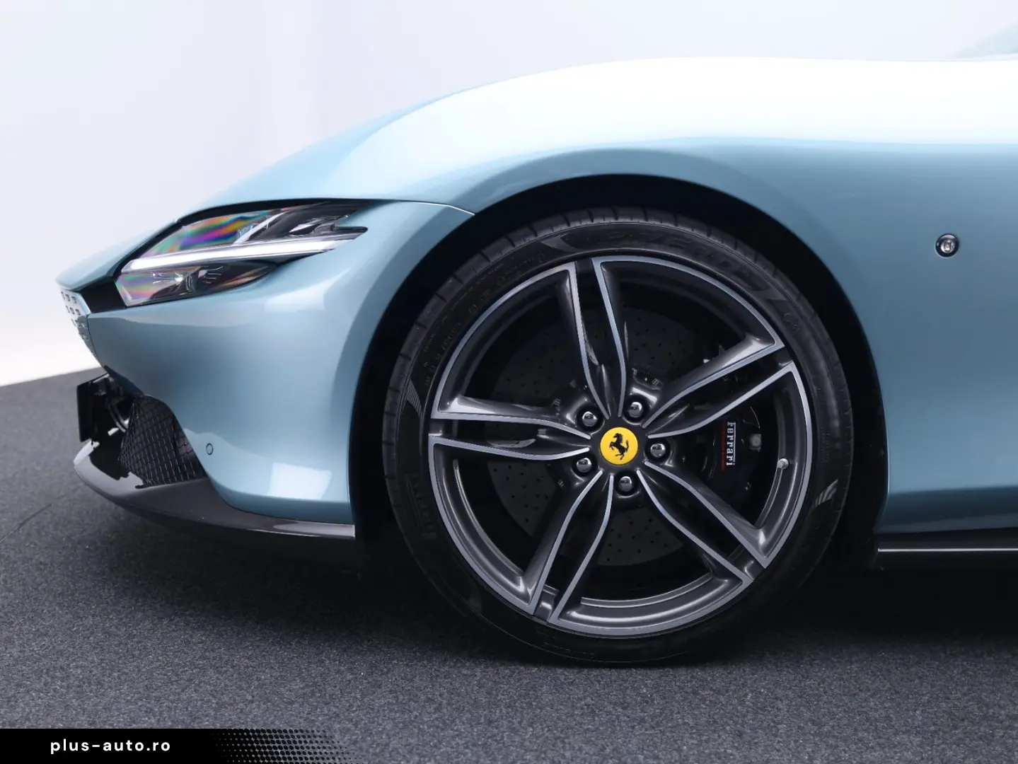 FERRARI Roma Spider