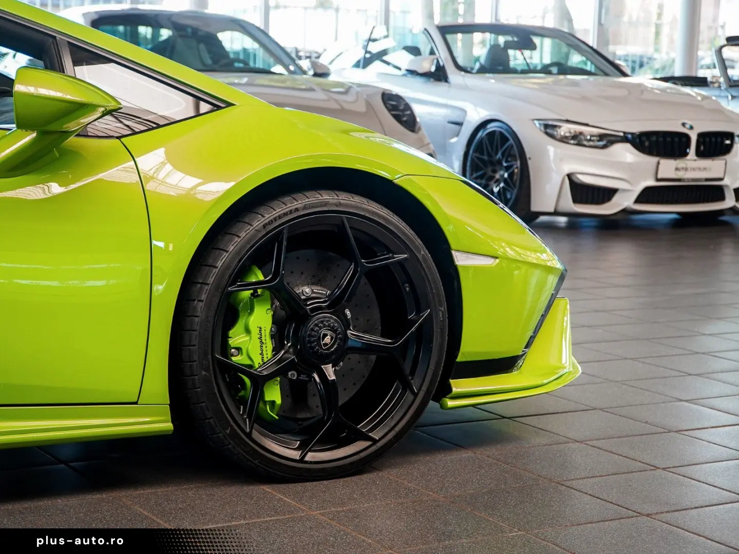 LAMBORGHINI Huracán Tecnica Carbon Buckets Sensonum Lift