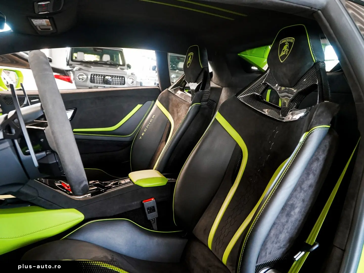 LAMBORGHINI Huracán Tecnica Carbon Buckets Sensonum Lift