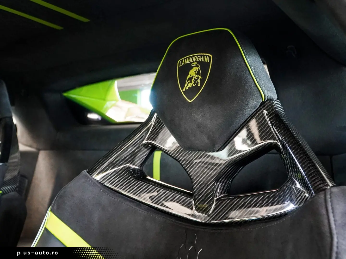 LAMBORGHINI Huracán Tecnica Carbon Buckets Sensonum Lift