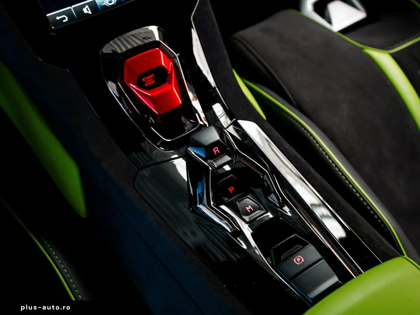 LAMBORGHINI Huracán Tecnica Carbon Buckets Sensonum Lift