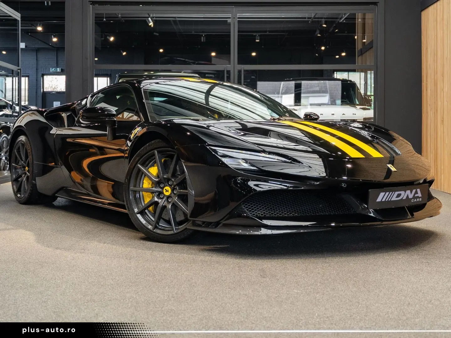 FERRARI SF90 Stradale Full Carbon Lift 4.0 V8 Stradale
