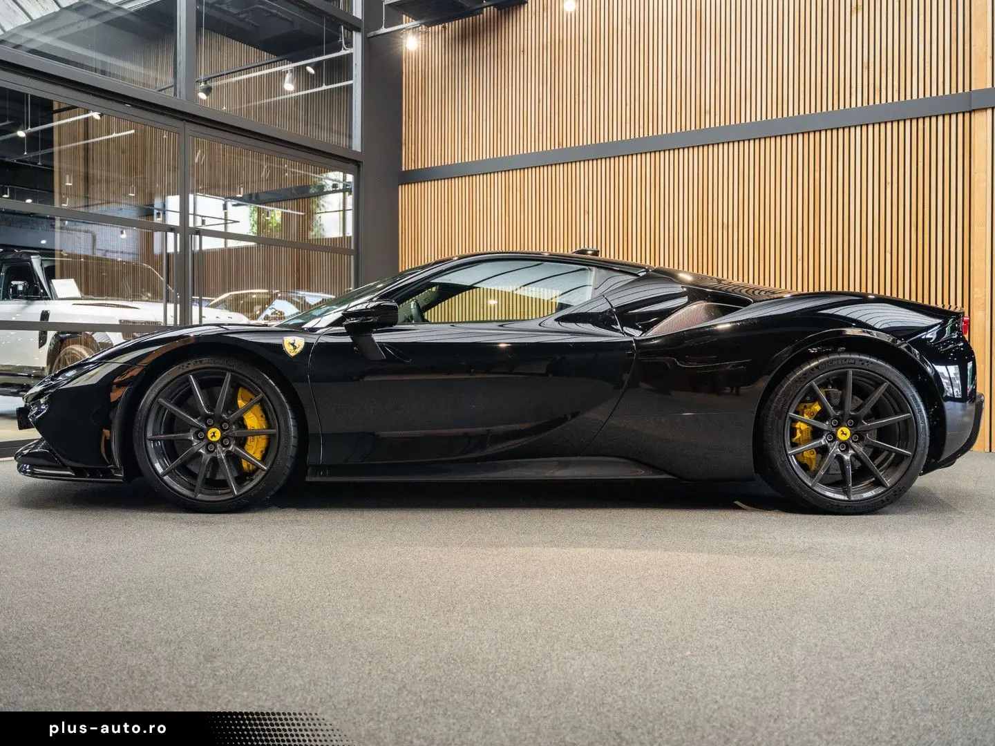 FERRARI SF90 Stradale Full Carbon Lift 4.0 V8 Stradale