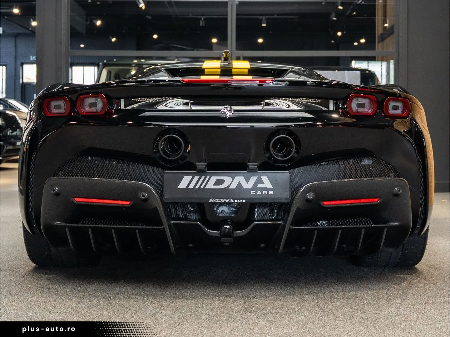 FERRARI SF90 Stradale Full Carbon Lift 4.0 V8 Stradale