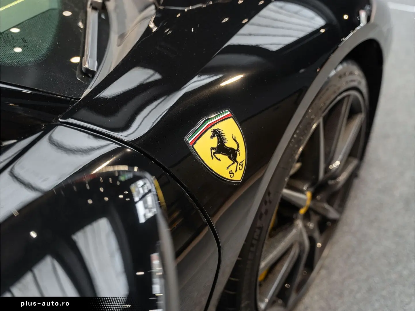 FERRARI SF90 Stradale Full Carbon Lift 4.0 V8 Stradale