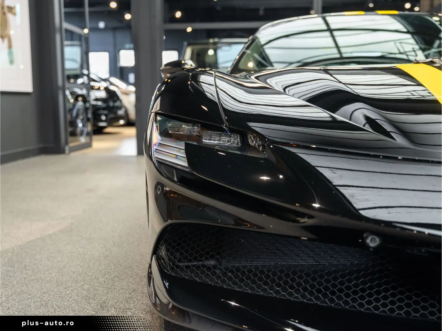 FERRARI SF90 Stradale Full Carbon Lift 4.0 V8 Stradale