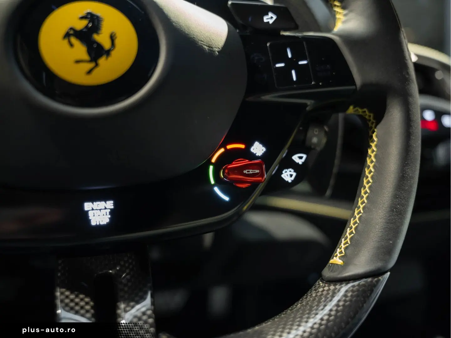 FERRARI SF90 Stradale Full Carbon Lift 4.0 V8 Stradale