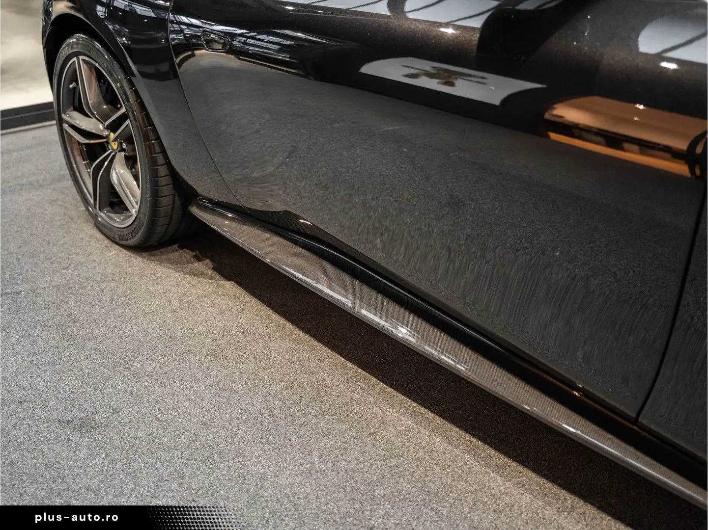 FERRARI Roma Spider V8 Full Carbon ADAS Roma Spider 3.9