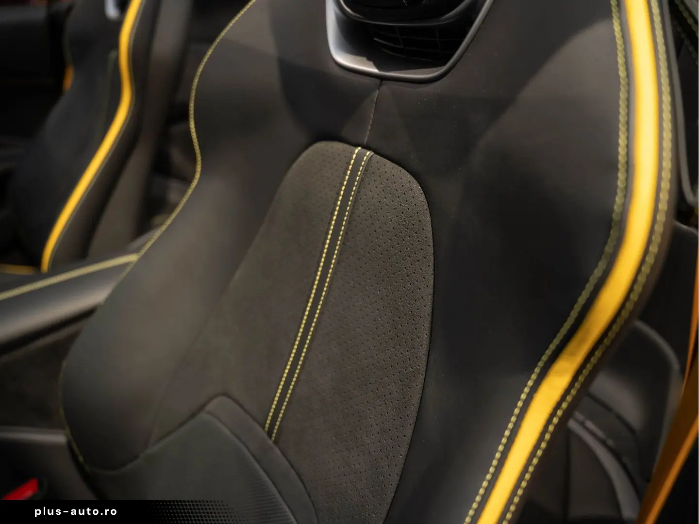 FERRARI Roma Spider V8 Full Carbon ADAS Roma Spider 3.9