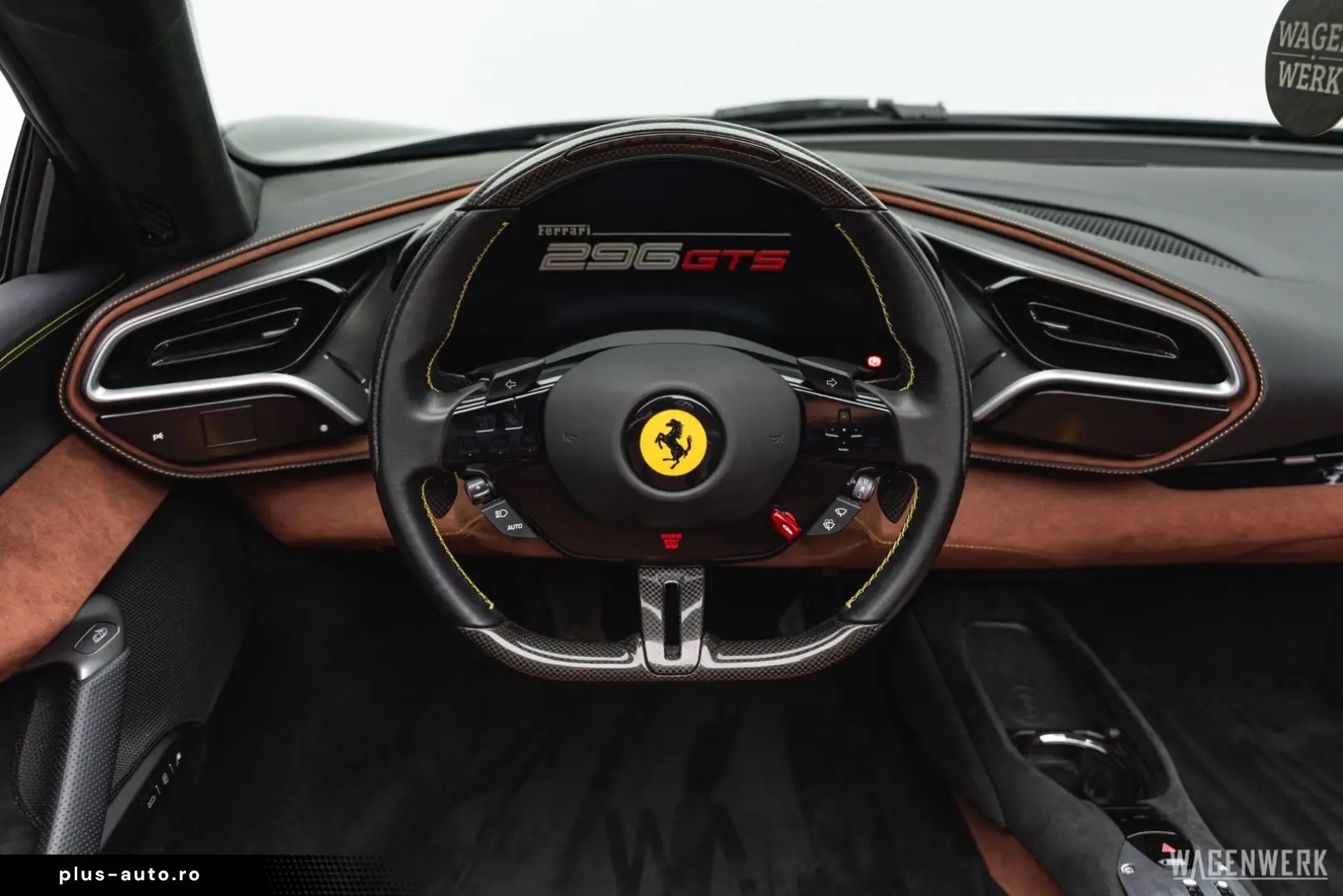 FERRARI 296 GTS Spider CAPRISTO RACINGSITZE LIFT CARBONL