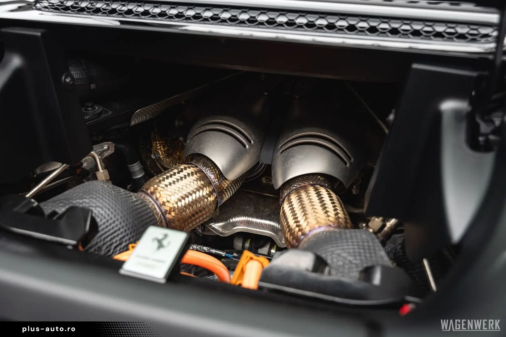 FERRARI 296 GTS Spider CAPRISTO RACINGSITZE LIFT CARBONL