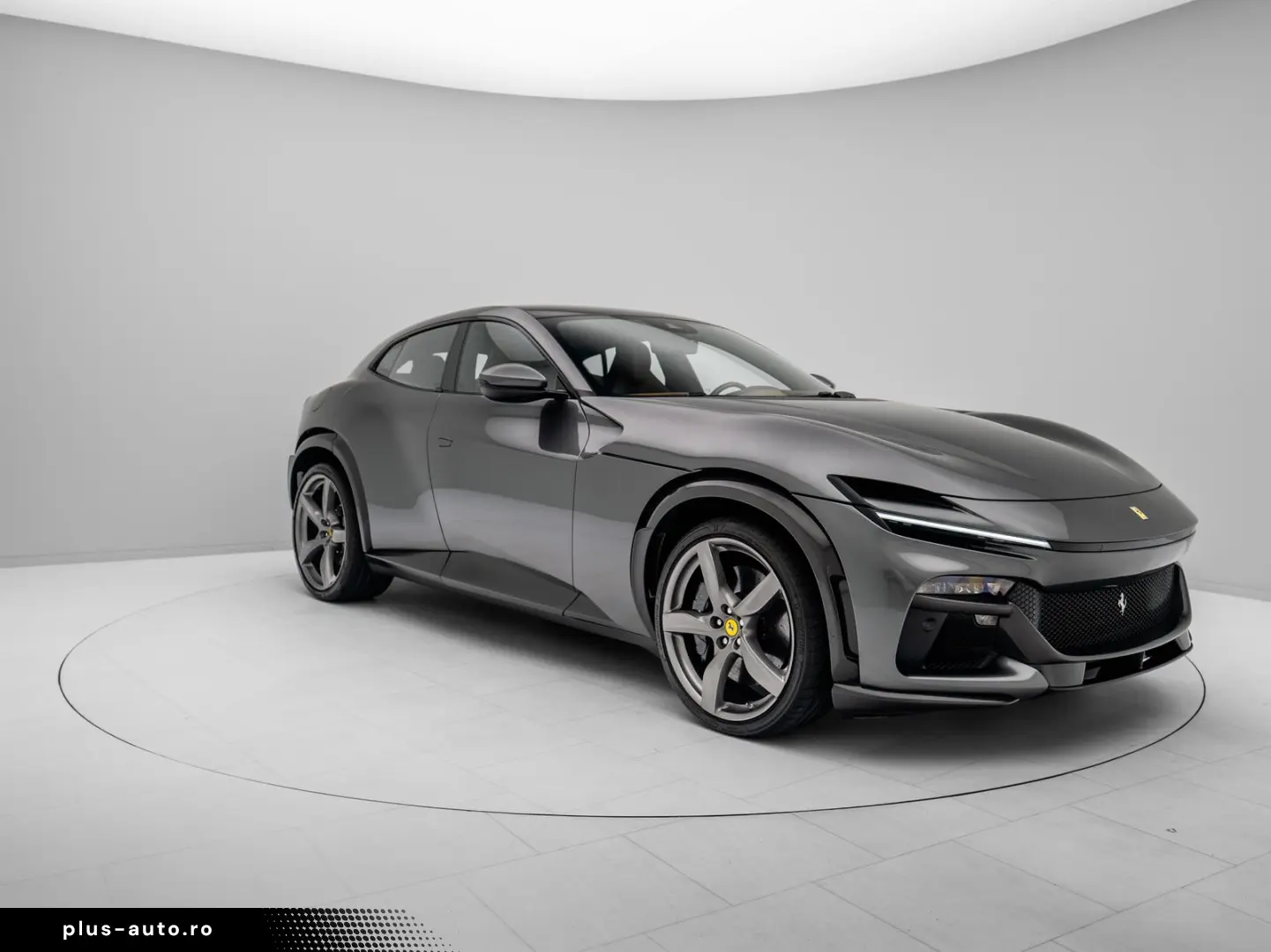 FERRARI Purosangue