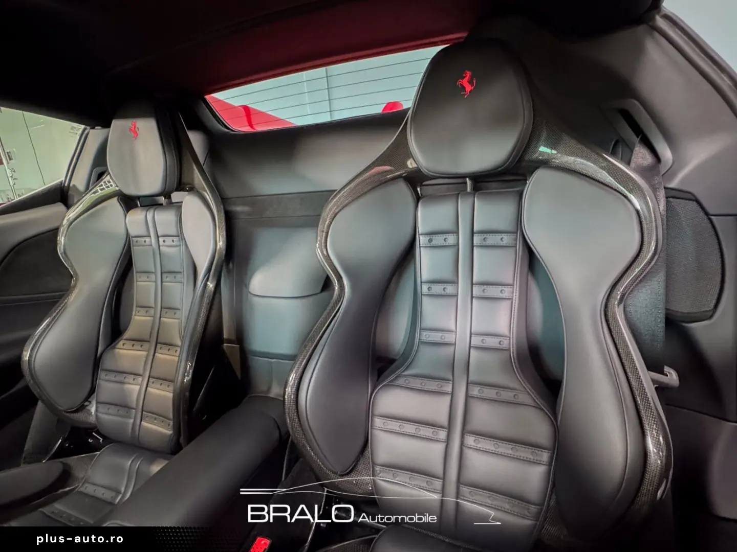 FERRARI SF90 Spider  Daytona Racing Seats  Lift