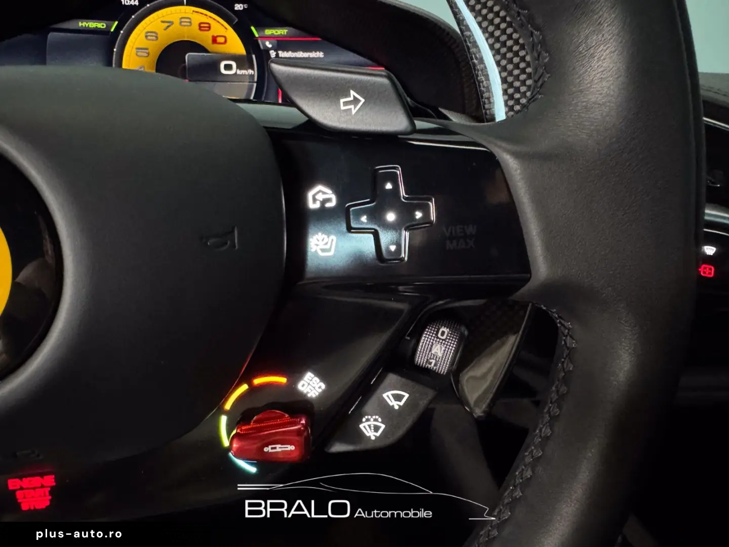 FERRARI SF90 Spider  Daytona Racing Seats  Lift