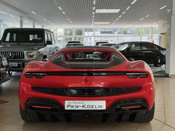 FERRARI 296 GTS Matrix Lift JBL Carbon Racing Seats