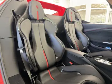 FERRARI 296 GTS Matrix Lift JBL Carbon Racing Seats