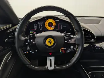 FERRARI Purosangue 6.5 V12 Matrix Lift 360  Massage