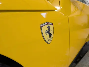 FERRARI Purosangue 6.5 V12 Matrix Lift 360  Massage