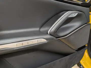 FERRARI Purosangue 6.5 V12 Matrix Lift 360  Massage