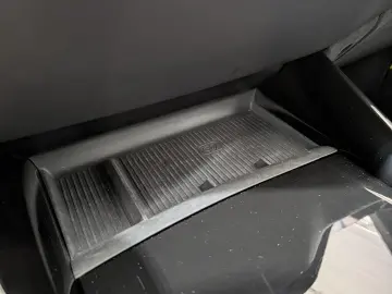 FERRARI Purosangue 6.5 V12 Matrix Lift 360  Massage