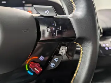 FERRARI Purosangue 6.5 V12 Matrix Lift 360  Massage
