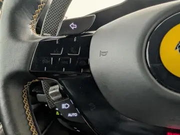 FERRARI Purosangue 6.5 V12 Matrix Lift 360  Massage