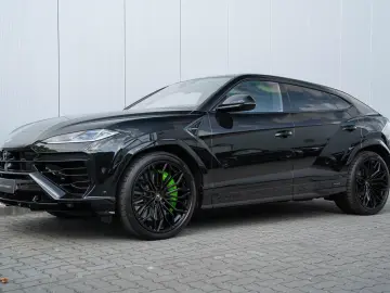 LAMBORGHINI Urus SE  23  Bang&Olufsen Panorama Massage