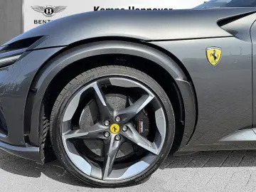 FERRARI Purosangue  Massage Panorama