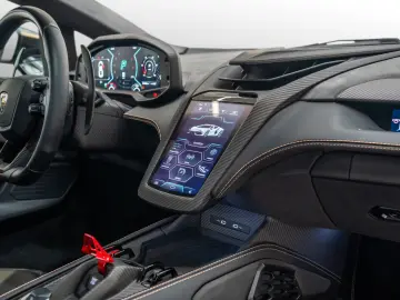 LAMBORGHINI Revuelto MY25 Verde Hydra Carbon ext. Comf.Seat