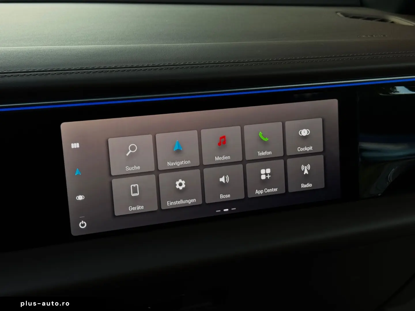 PORSCHE Macan Electric 4 S PANO CHRONO 360 BOSE AIR VOLL