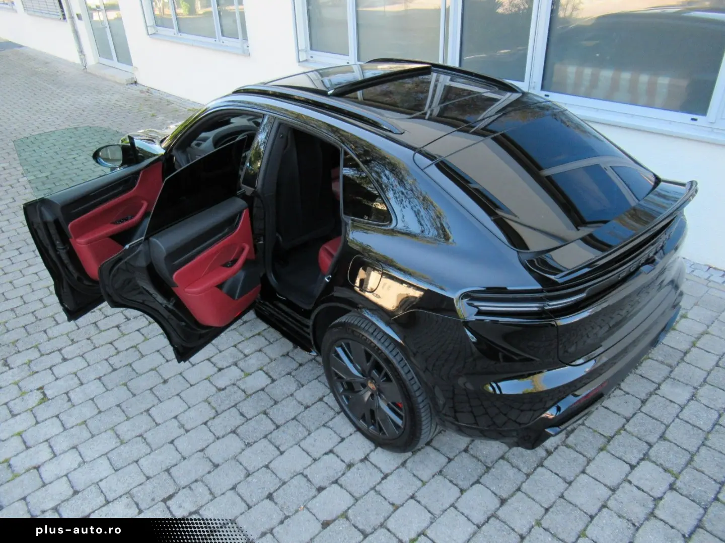 PORSCHE MACAN GTS HEAD-UP ROT ACC®18 BELÜ 360 KEY RSE 21