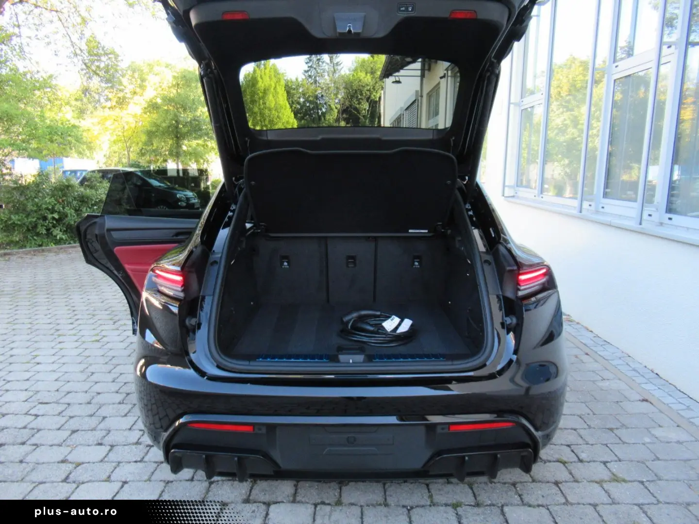 PORSCHE MACAN GTS HEAD-UP ROT ACC®18 BELÜ 360 KEY RSE 21