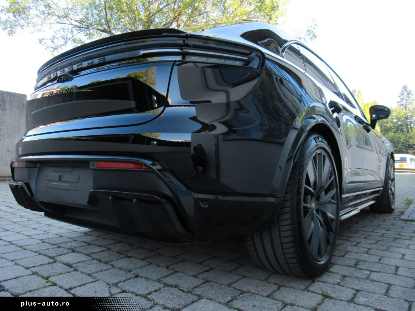PORSCHE MACAN GTS HEAD-UP ROT ACC®18 BELÜ 360 KEY RSE 21