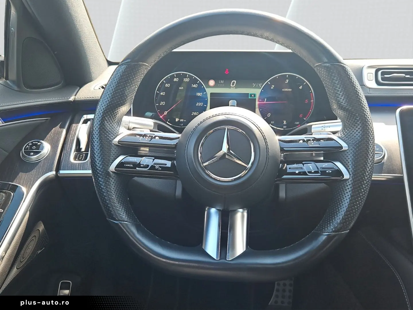 MERCEDES-BENZ S 400 d 4Matic AMG Styling Pano Burmester 360