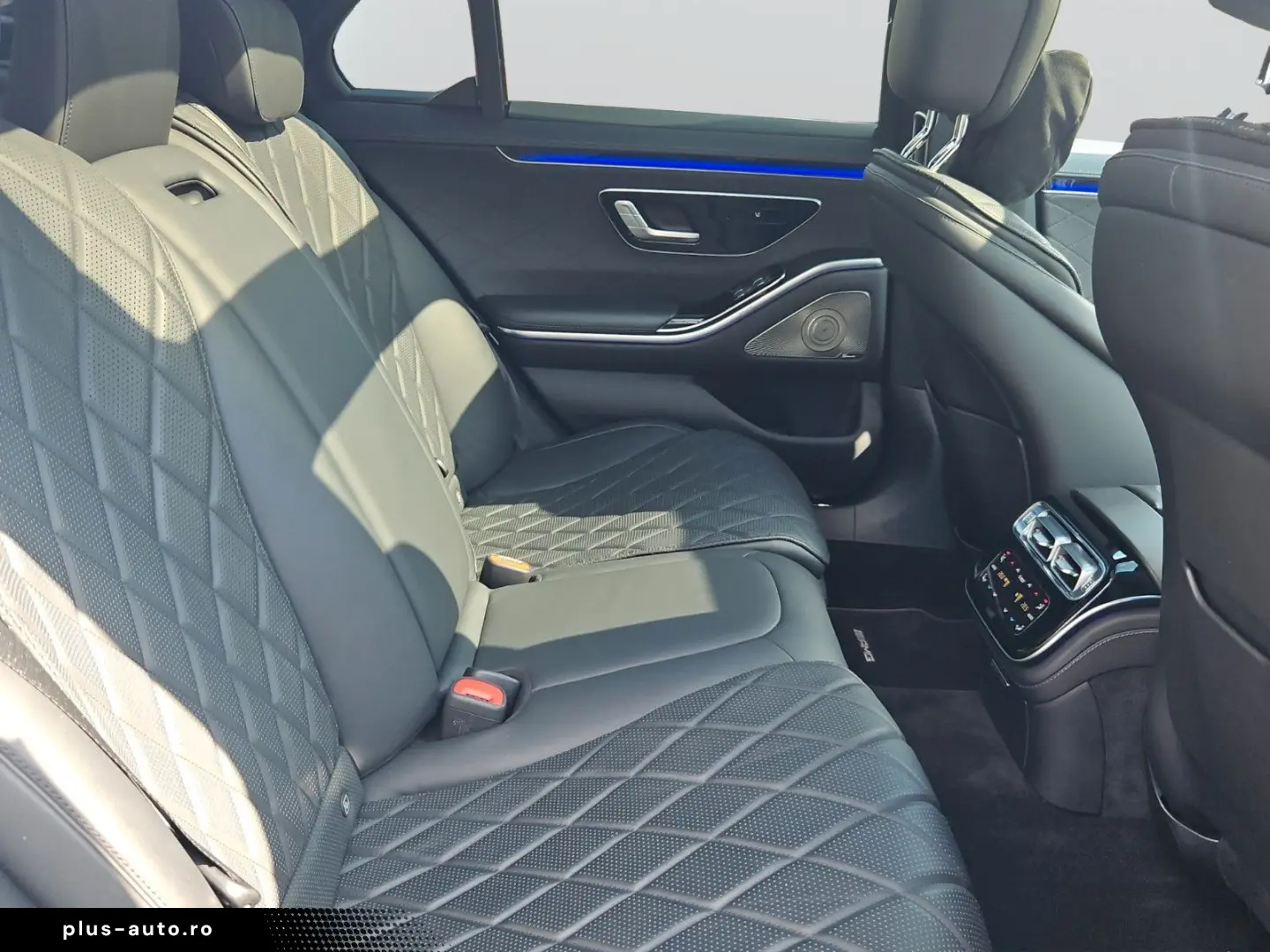 MERCEDES-BENZ S 400 d 4Matic AMG Styling Pano Burmester 360