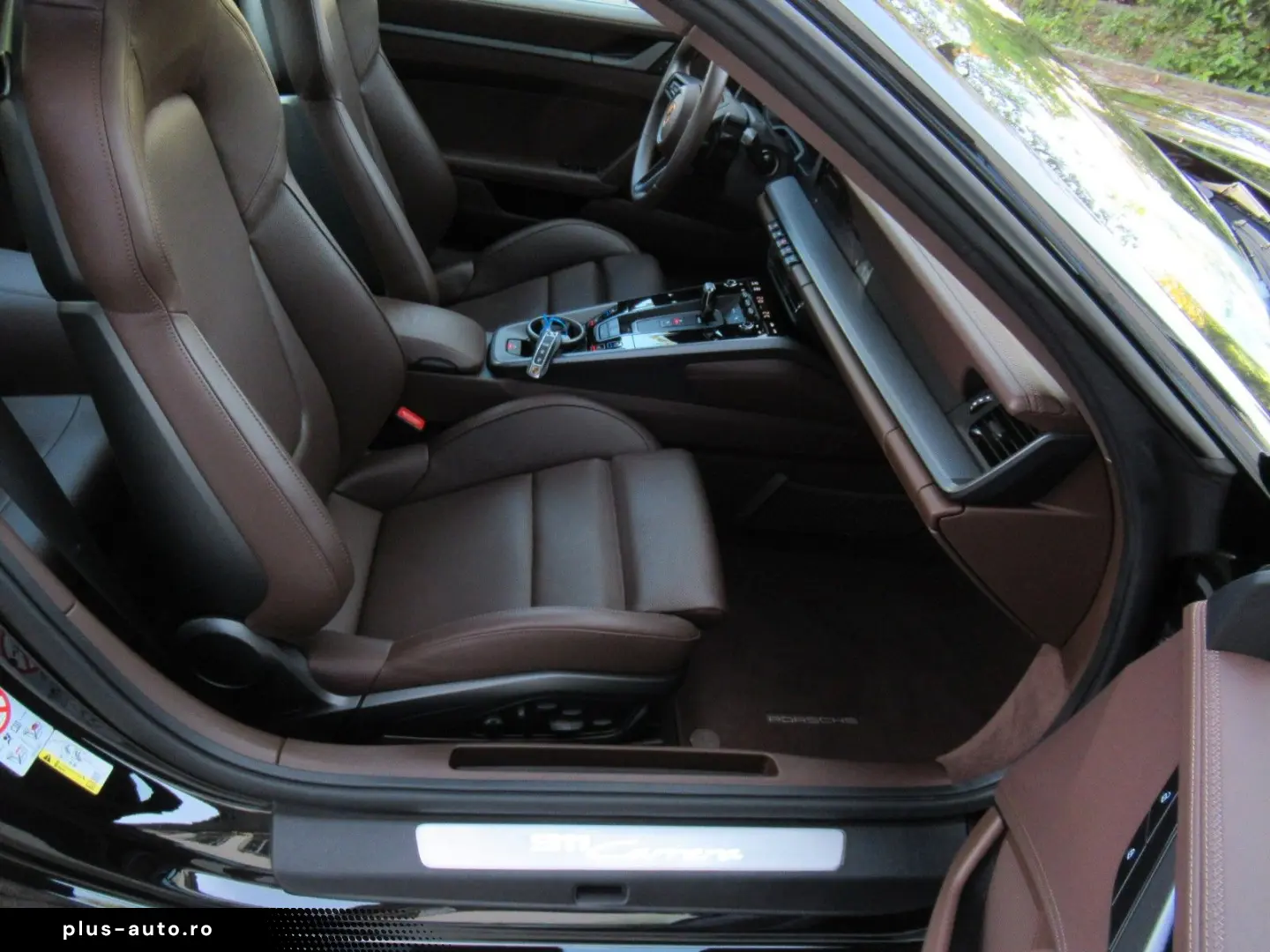PORSCHE 992 COUPE EXCL CLUBLEDER HD  ABGAS 18W BELÜFT 21
