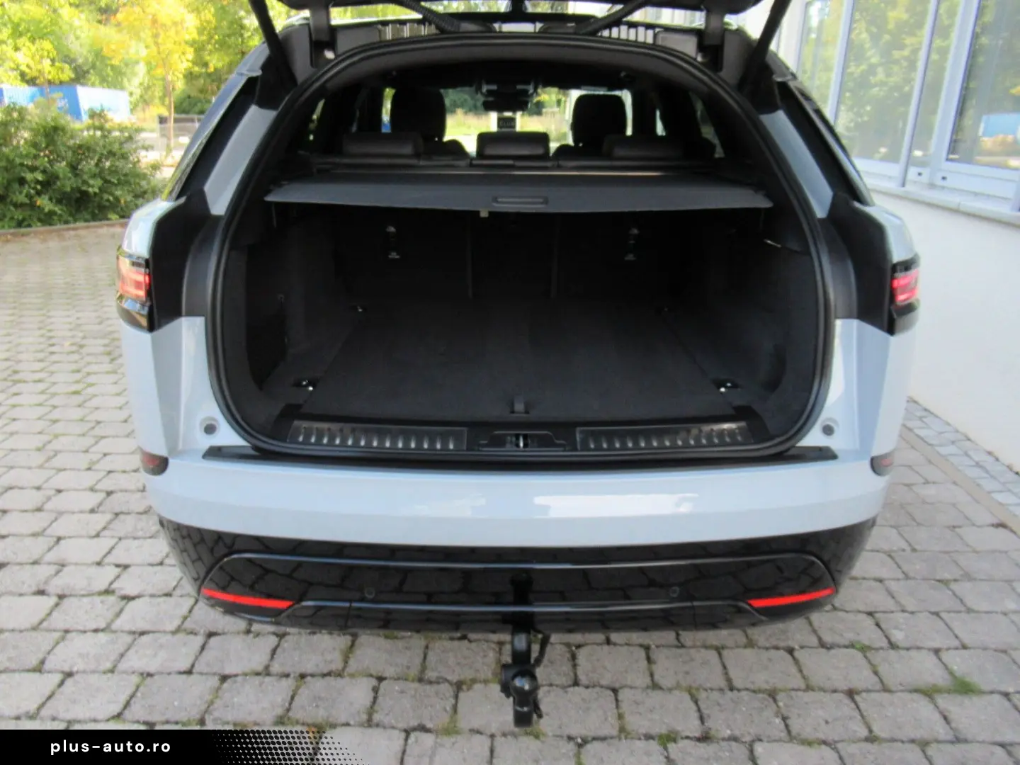 LAND ROVER NEW D300 DYN SE HEAD-UP BLACK PANO 3D eAHK NP101