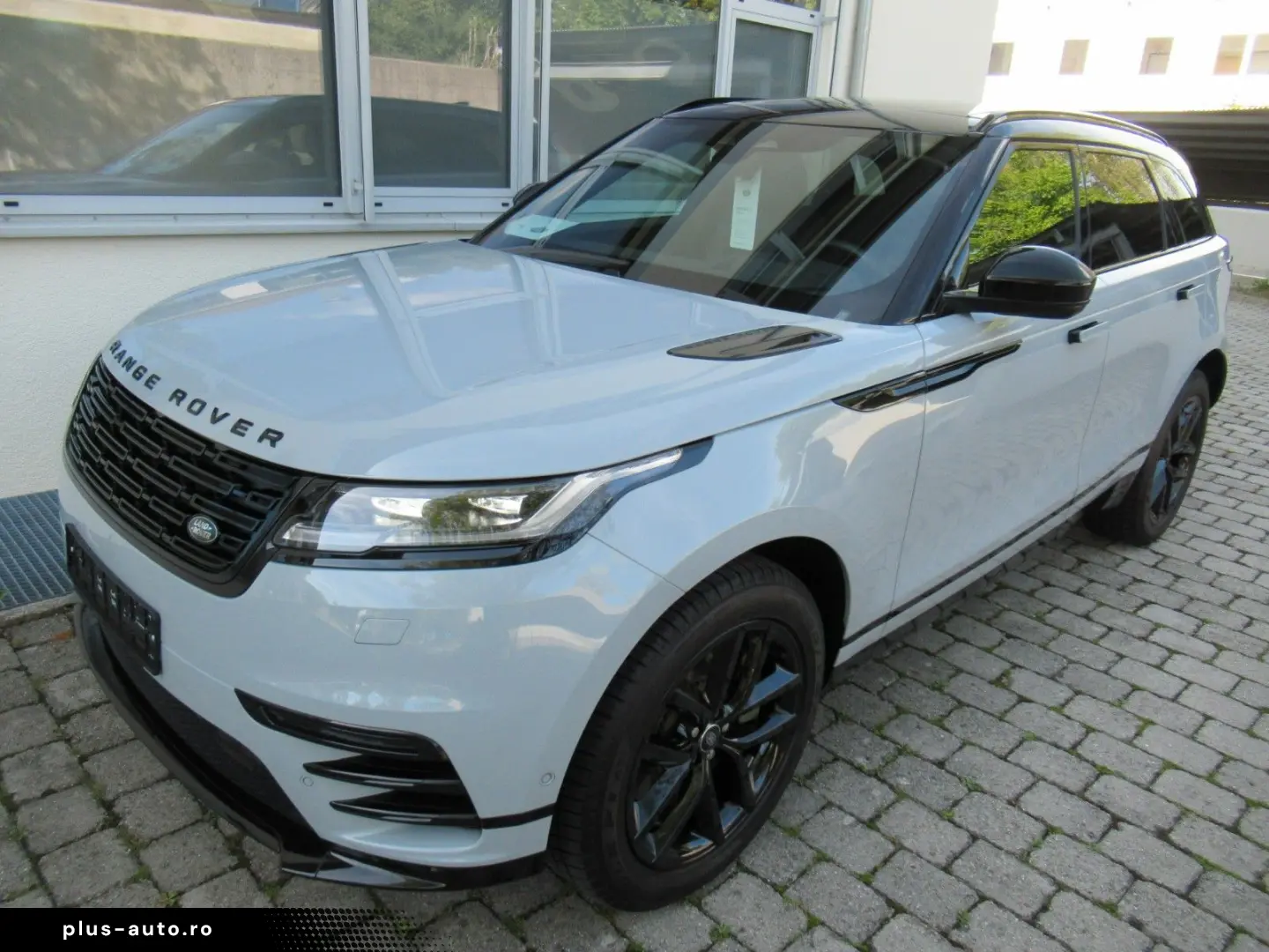 LAND ROVER NEW D300 DYN SE HEAD-UP BLACK PANO 3D eAHK NP101