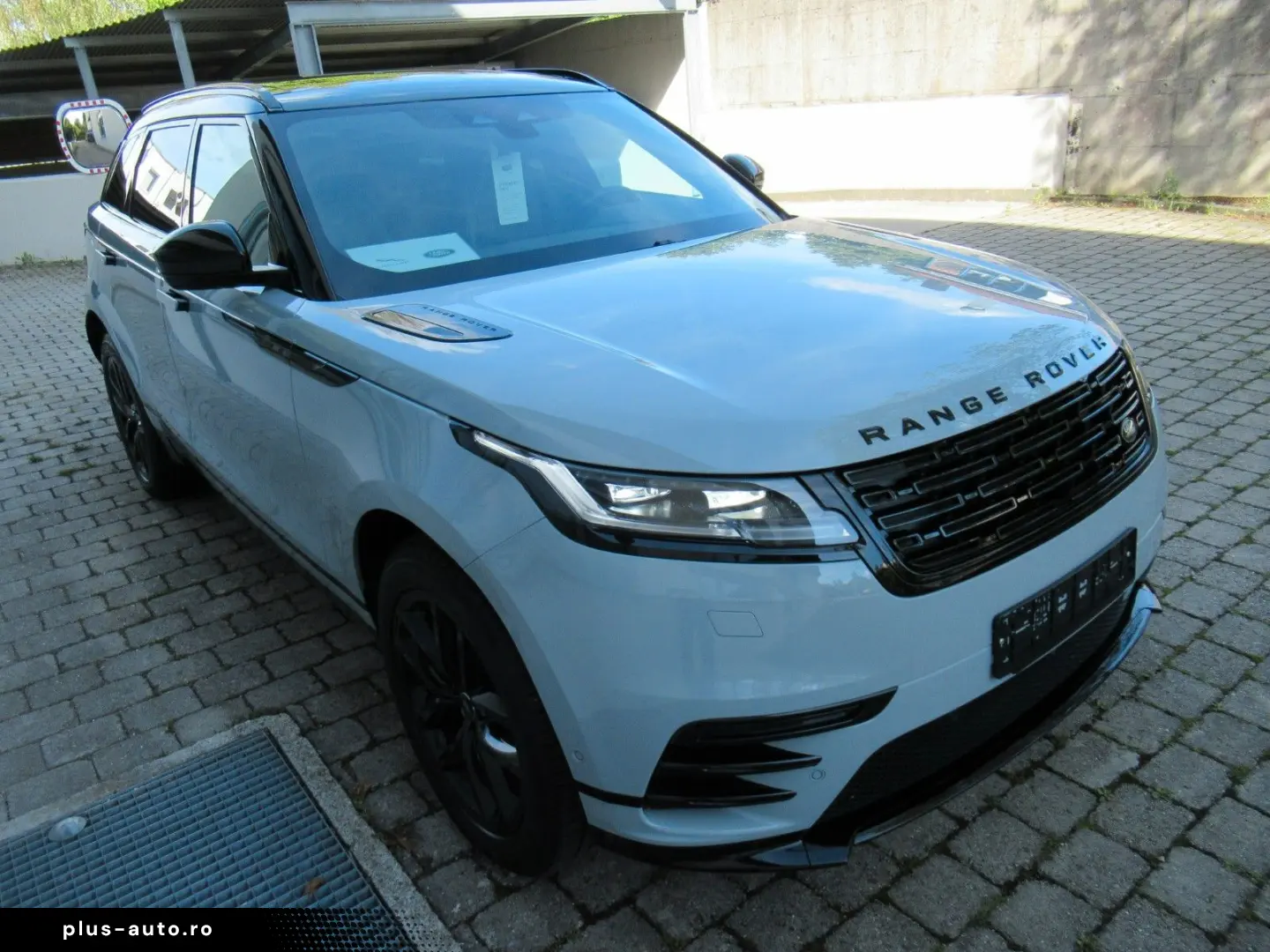LAND ROVER NEW D300 DYN SE HEAD-UP BLACK PANO 3D eAHK NP101