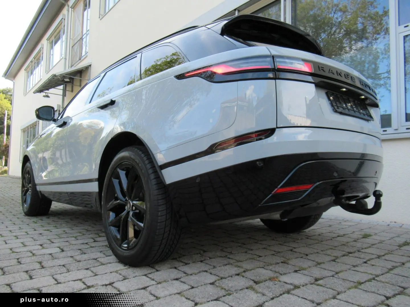 LAND ROVER NEW D300 DYN SE HEAD-UP BLACK PANO 3D eAHK NP101