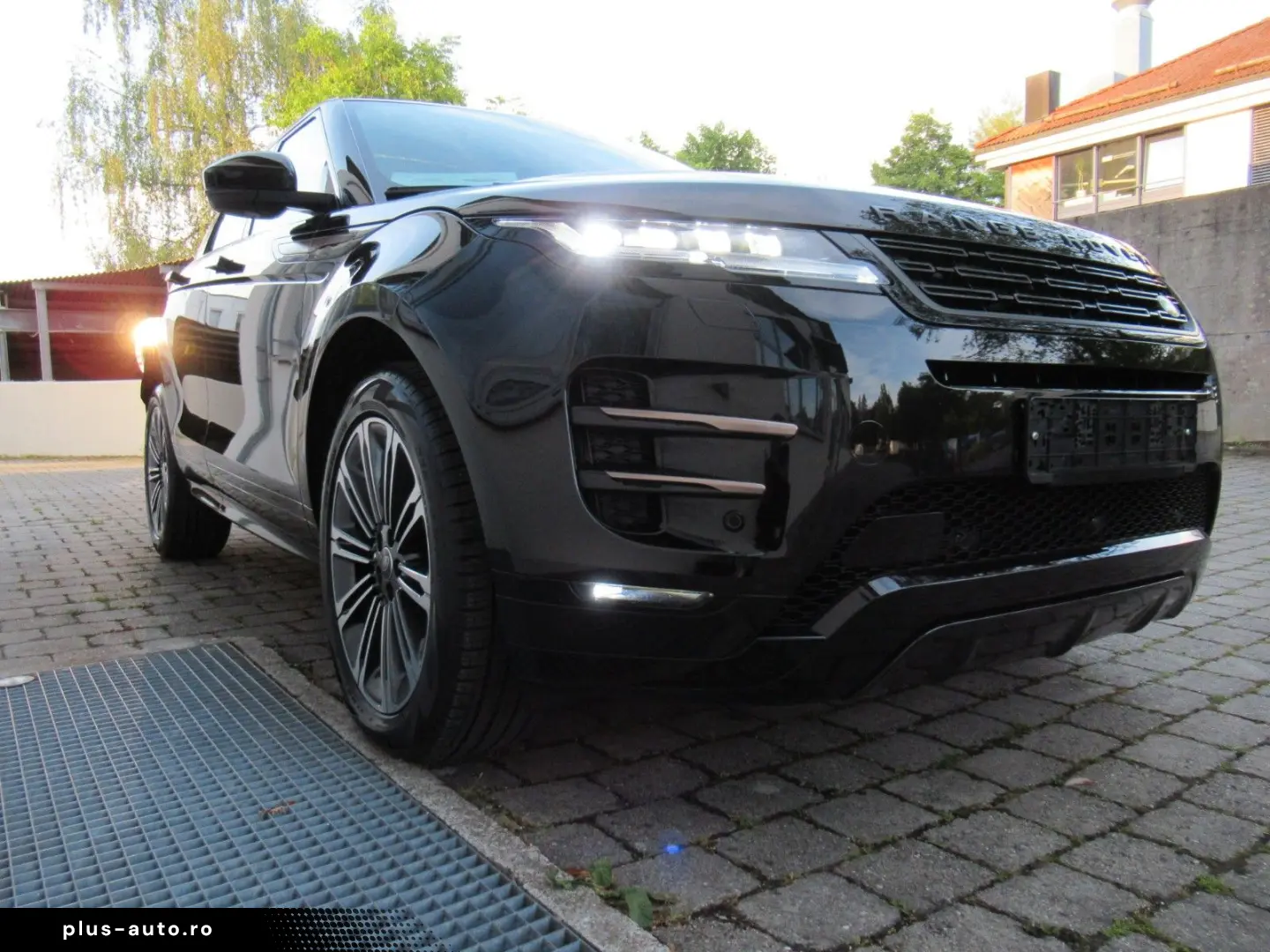 LAND ROVER NEW D200 HSE LUXURY DYN BELÜFT PANO ACC®11 4 20`