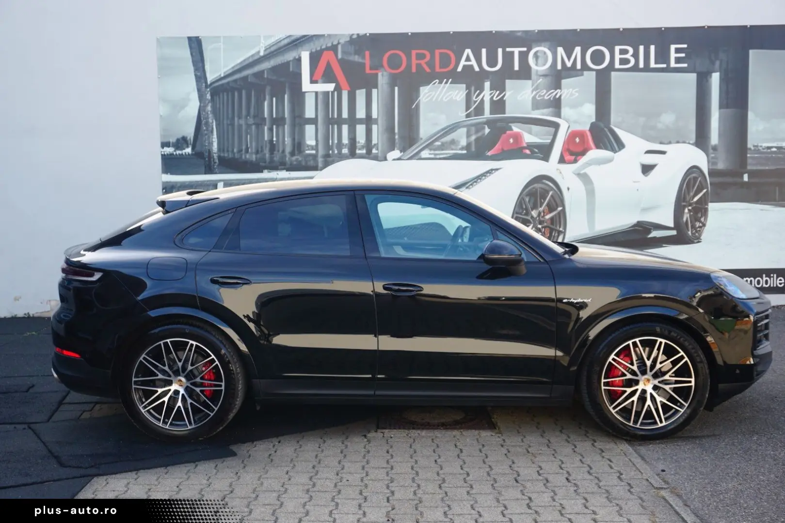 PORSCHE Cayenne Coupe SE-Hybrid HAL MASSAGE BOSE HeadUp