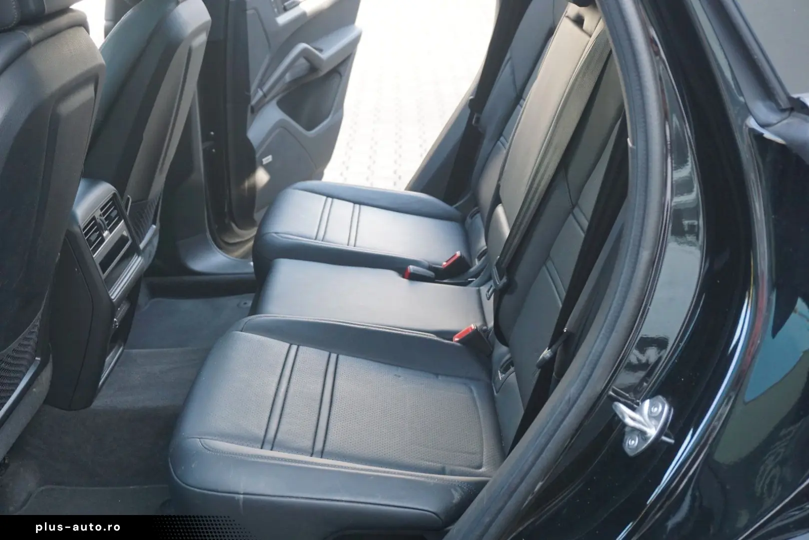 PORSCHE Cayenne Coupe SE-Hybrid HAL MASSAGE BOSE HeadUp