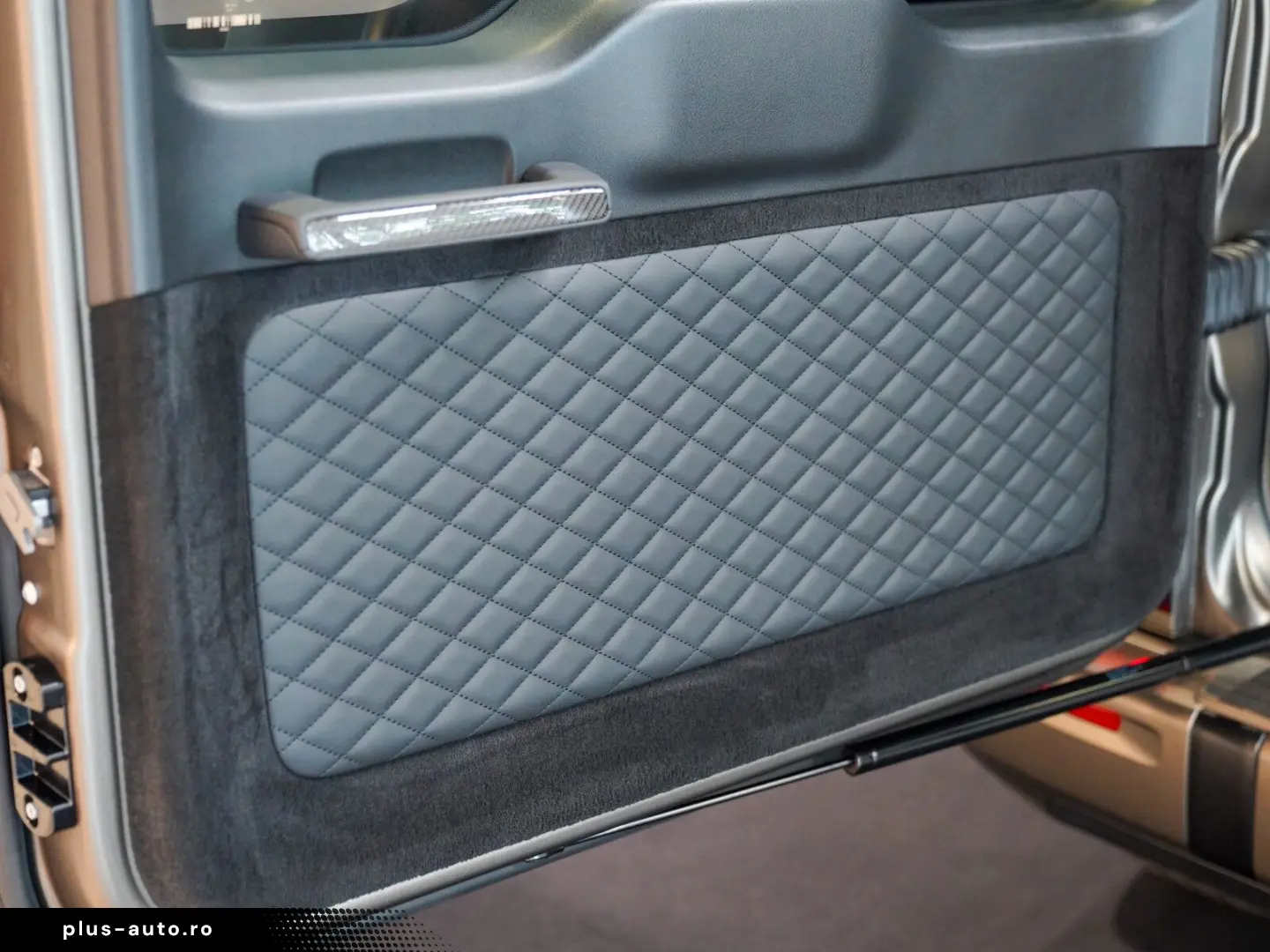 MERCEDES-BENZ G 500 AMG Line Night MATT Carbon