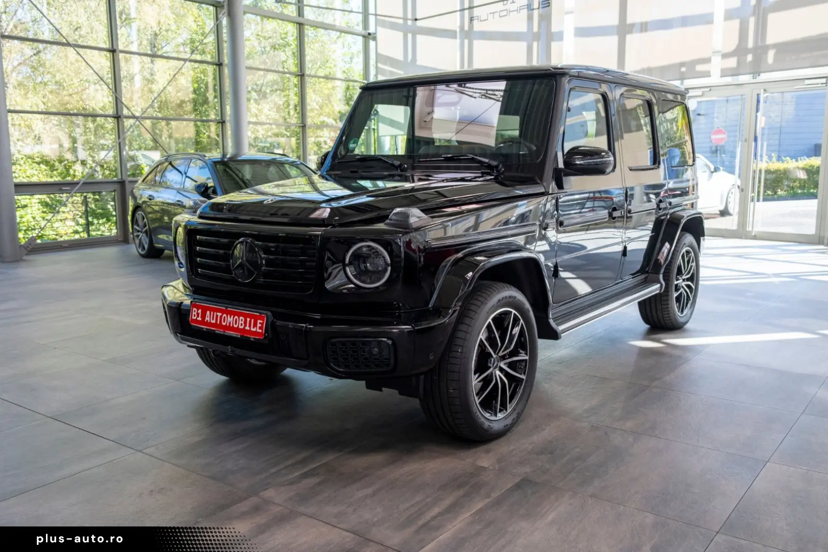 MERCEDES-BENZ G 450 AMG SUPERIOR CARBON STHZ BI-COLOR AHK