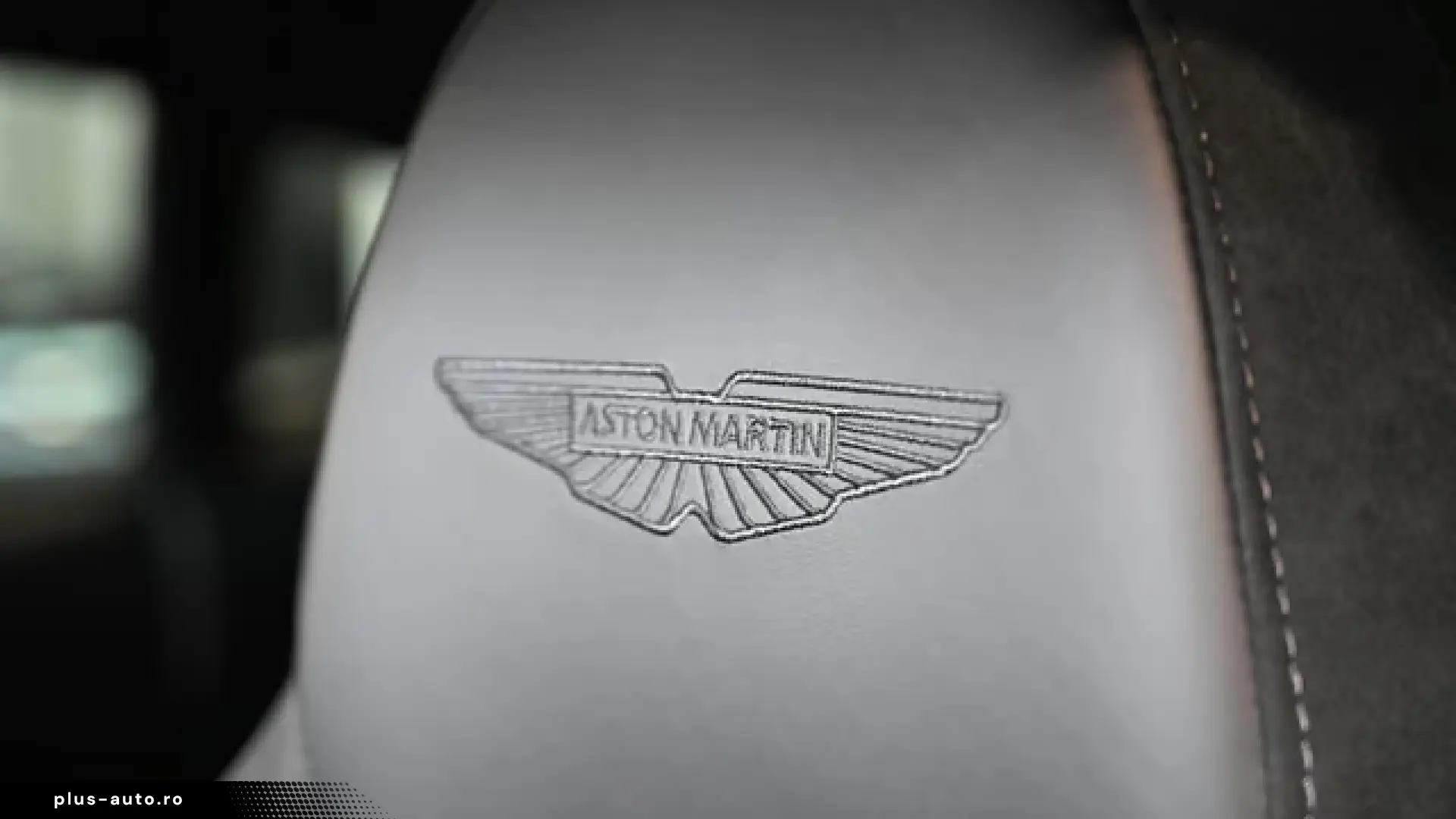 Aston Martin DBX S Malachite Green Bowers&Wilkins